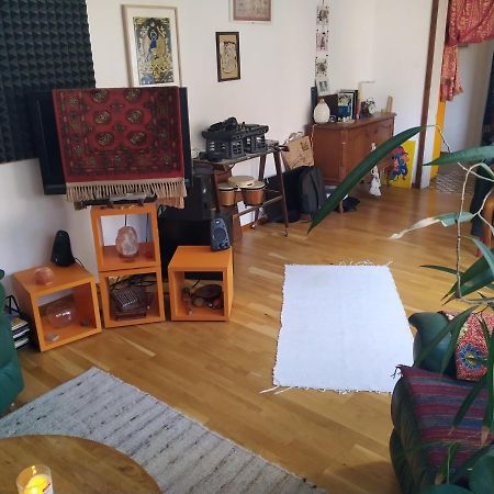 Nettes Apartment Im 14Ten Bezirk In Wien Екстер'єр фото